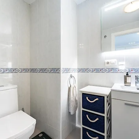 Apartment A Pocos Metros De La Playa Y Pista De Padel Fuengirola